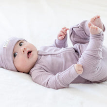 Load image into Gallery viewer, Rib Zip Fit &amp; Beanie Set 3-6 Months
