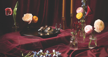 Load image into Gallery viewer, Plato ovalado gift set. (Base and 3 minis in a luxe finish)
