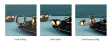 Load image into Gallery viewer, Plato ovalado gift set. (Base and 3 minis in a luxe finish)
